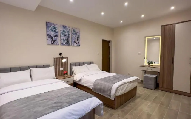 Sankara Pyramids Hotel