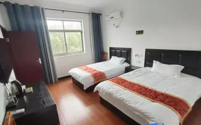 Shanghai Zhulin Cabin Homestay