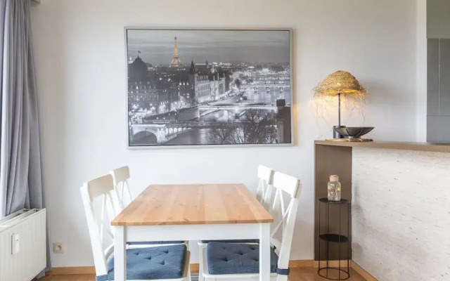 Apartment on the 8th Floor With Terrace
