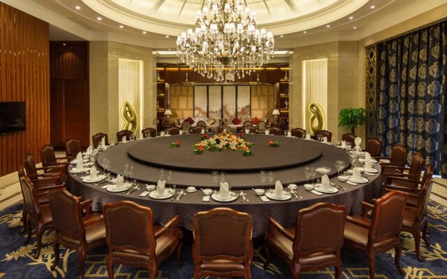 Royal Oriental Garden Hotel