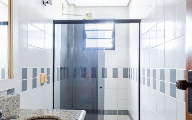 OYO Barra Beach Hotel