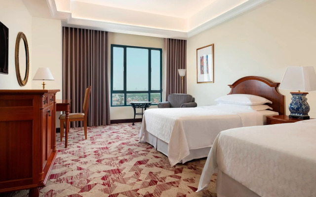Sheraton Hanoi Hotel