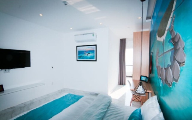 Crystal Le Apartment Danang