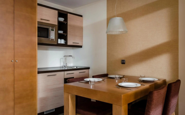 Exe Cunit Suites & Spa