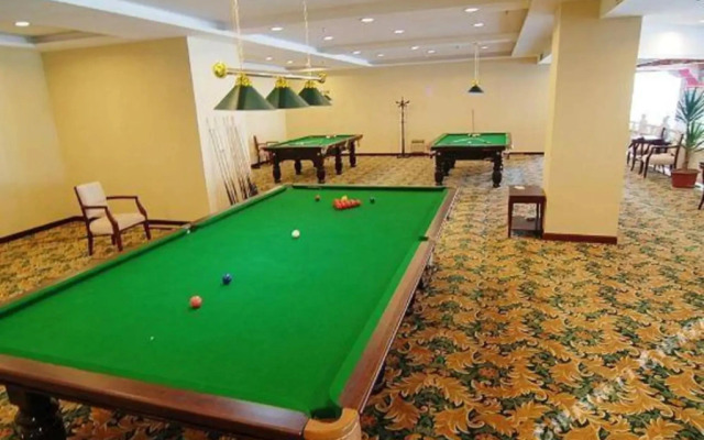 Yalong River Hotel