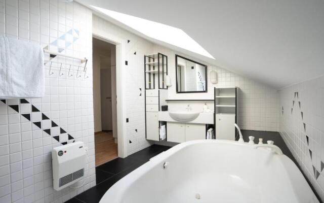 Schöne 4-Zimmer Wohnung mitten in den Alpen