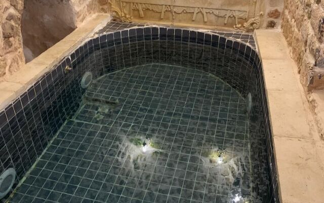 antikhan otel