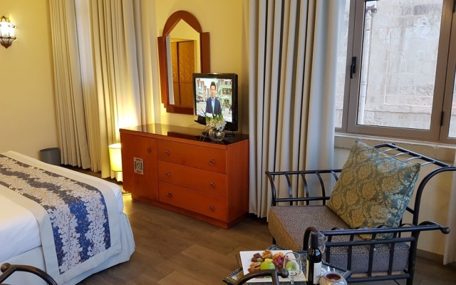 Mount Zion Hotel