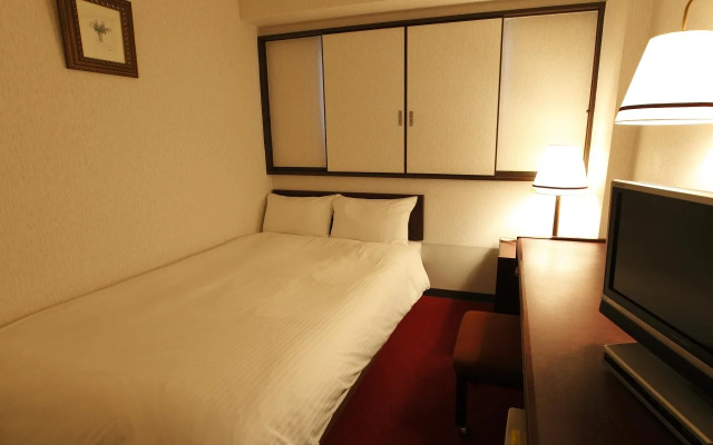 Tokyo Inn