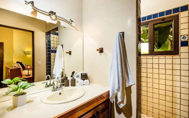Luxury Villa Hot Tub Ocean Views Fully Staffed