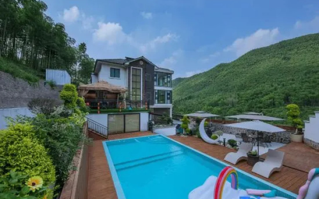 Jingsu, Starry Sky Swimming Pool Bar, Mountain View and River Tracing Parent Child Resort Villa – Pool – Huzhou