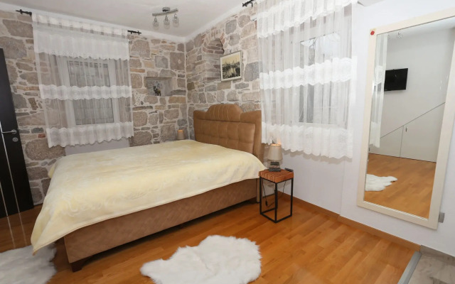 Apartments Nikolla