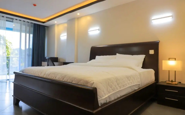 Le tsuba Grand Hotel