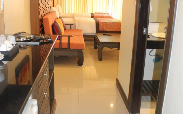 Sooksabai Jomtien Beach Hotel