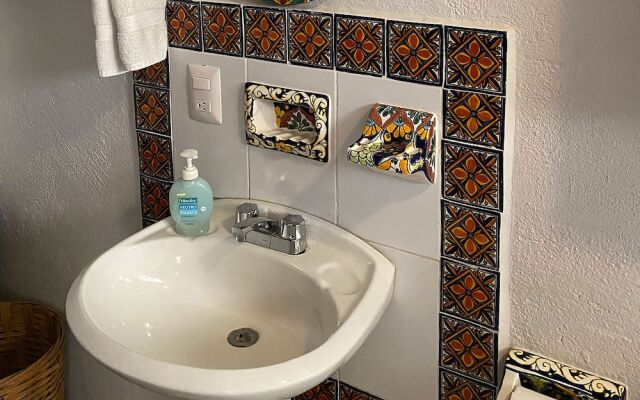 Zandoyo Bed & Breakfast