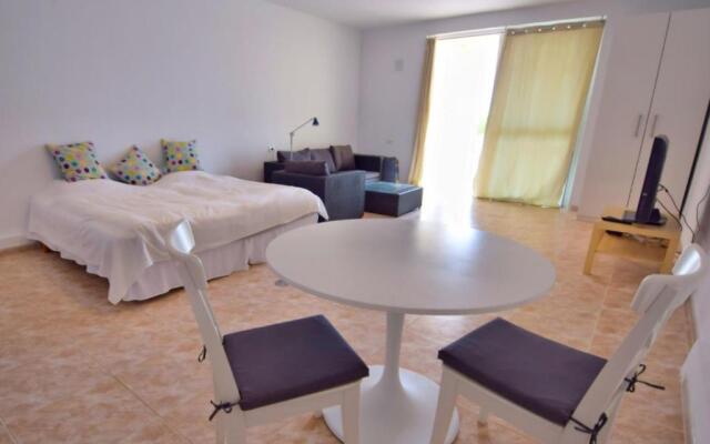 Tejita Seaview Apartment