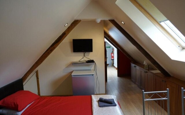 Pentre Riding Stable and Accommodation