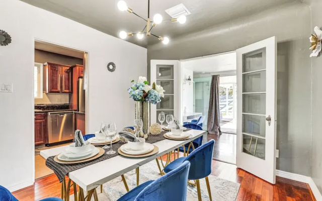 Bar & Fire Pit: Pet-friendly Phoenix 'La Casita'