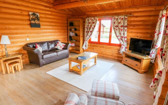 Ash Lodge