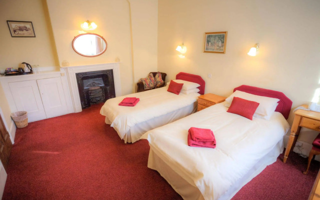 The Kings Arms Hotel