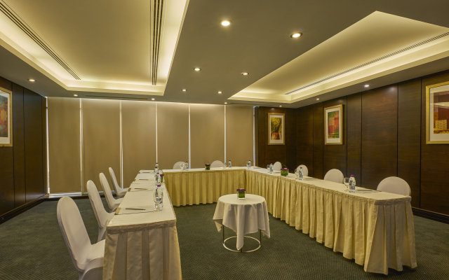Safir Hotel Doha