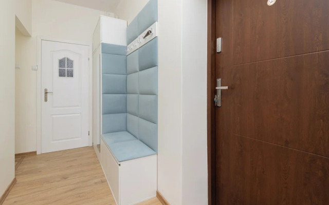 Apartment Komandorska by Renters