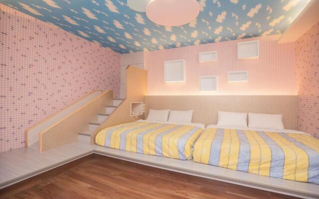 Cherry Blossom Motel