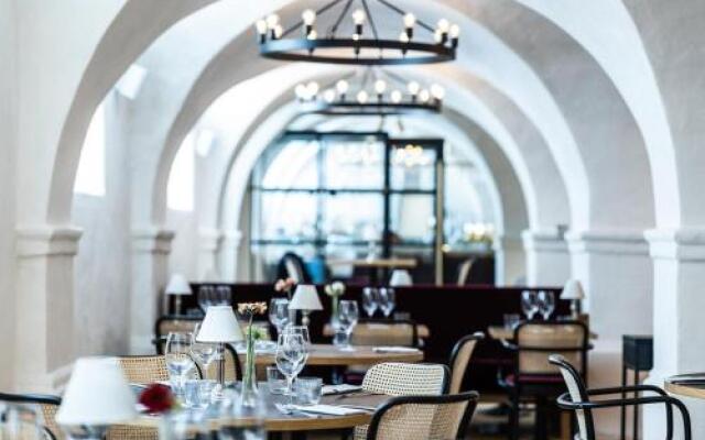 Best Western Jorgensens Hotel