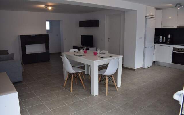 381-casa Moderna con Piscina Privada
