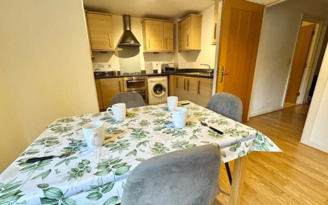 Sea Breeze Retreat in Swansea