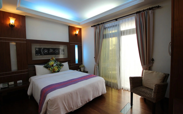 Seashell Bay Hotel