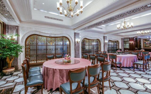 Shanghai Donghu Hotel