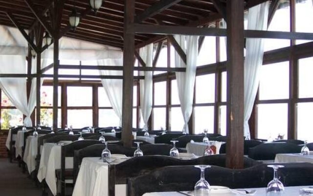 Mesen Hotel