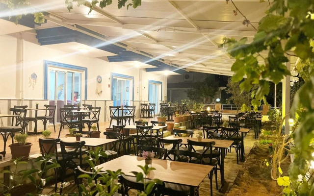 Kumada Hotel Beach