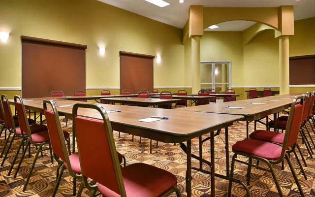 Best Western Plus Main Street Inn