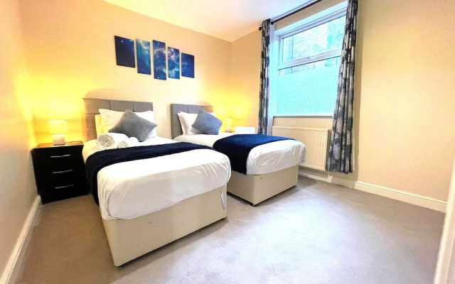 The Haywood, Beautiful 2 -bed Apartment in Beeston