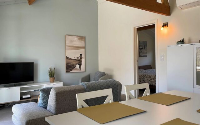 Charming Holiday Home With Enclosed Garden