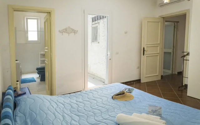 Villetta Sirena Near The Beach