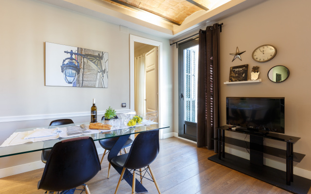 AinB Eixample Miró Apartments