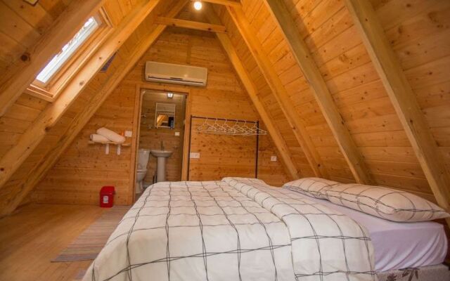 The Hill Glamping
