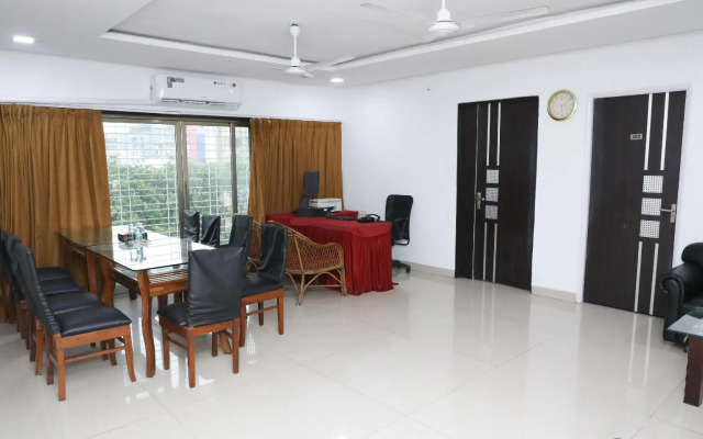 Oyo 7150 Metro View Residency