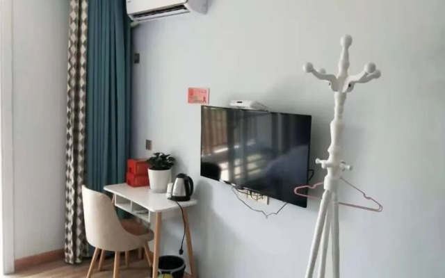 Xinchang Yunqi Small Building House