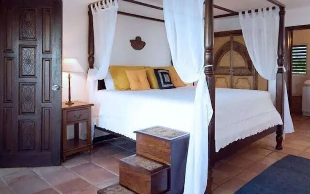 Zenaida Estate
