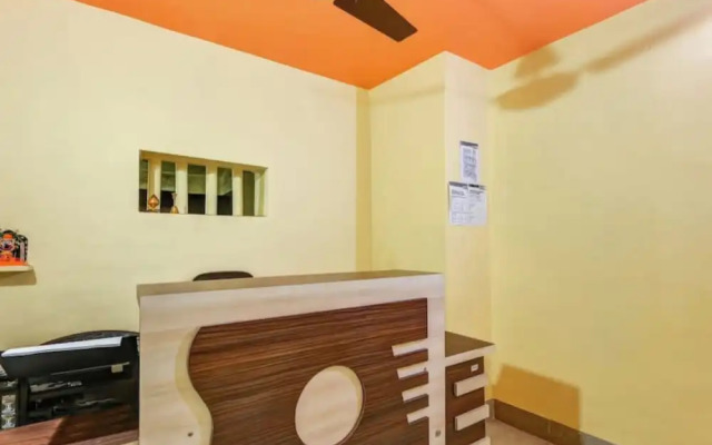 DhamStay Hotel Moon Near Niladri Beach