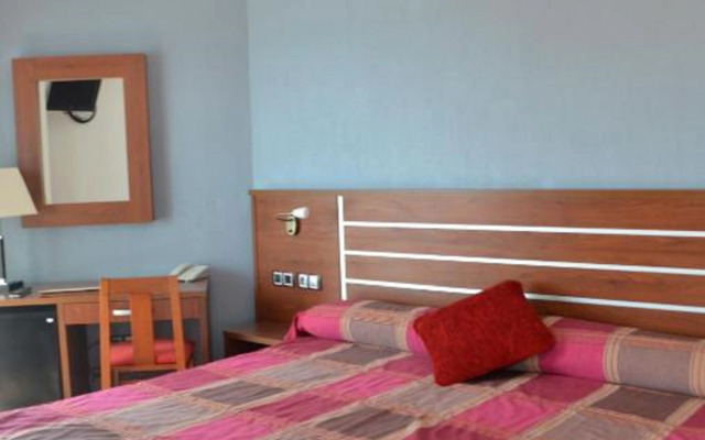 Hotel La Familia Gallo Rojo
