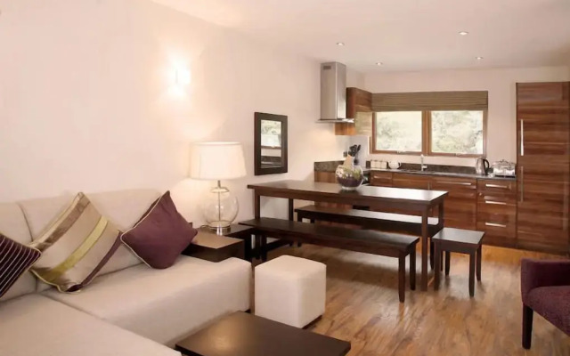 Northbrook Park Mews