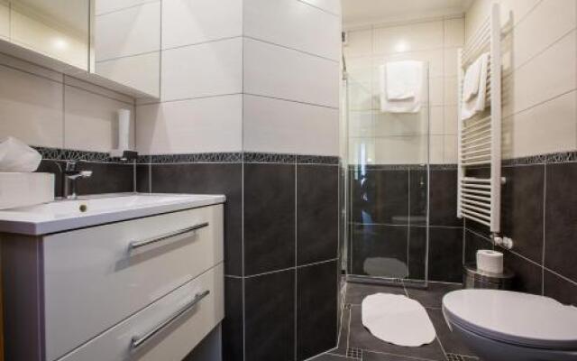 Apartments Grom