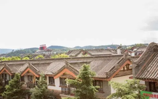 Chuxiong Yazhi Bieyuan Inn