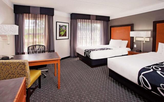 # 941 La Quinta Inn & Suites