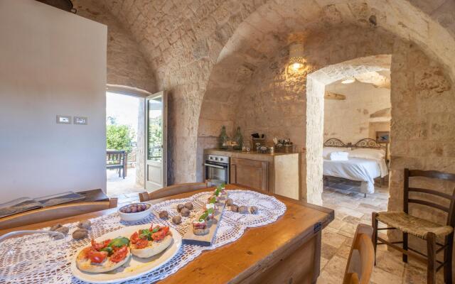 Trullo Fortuna Pool Suite